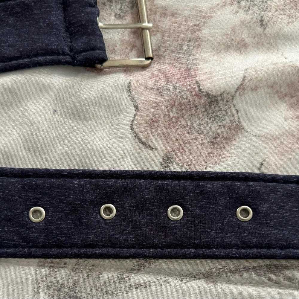Michael Kors navy blue fabric canvas belt with silver buckle, size 64” preppy